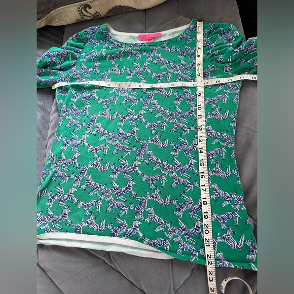 Lilly Pulitzer Sweater Women’s  Green Blue Zebra Preppy 3/4 Sleeve size medium - Picture 9 of 10